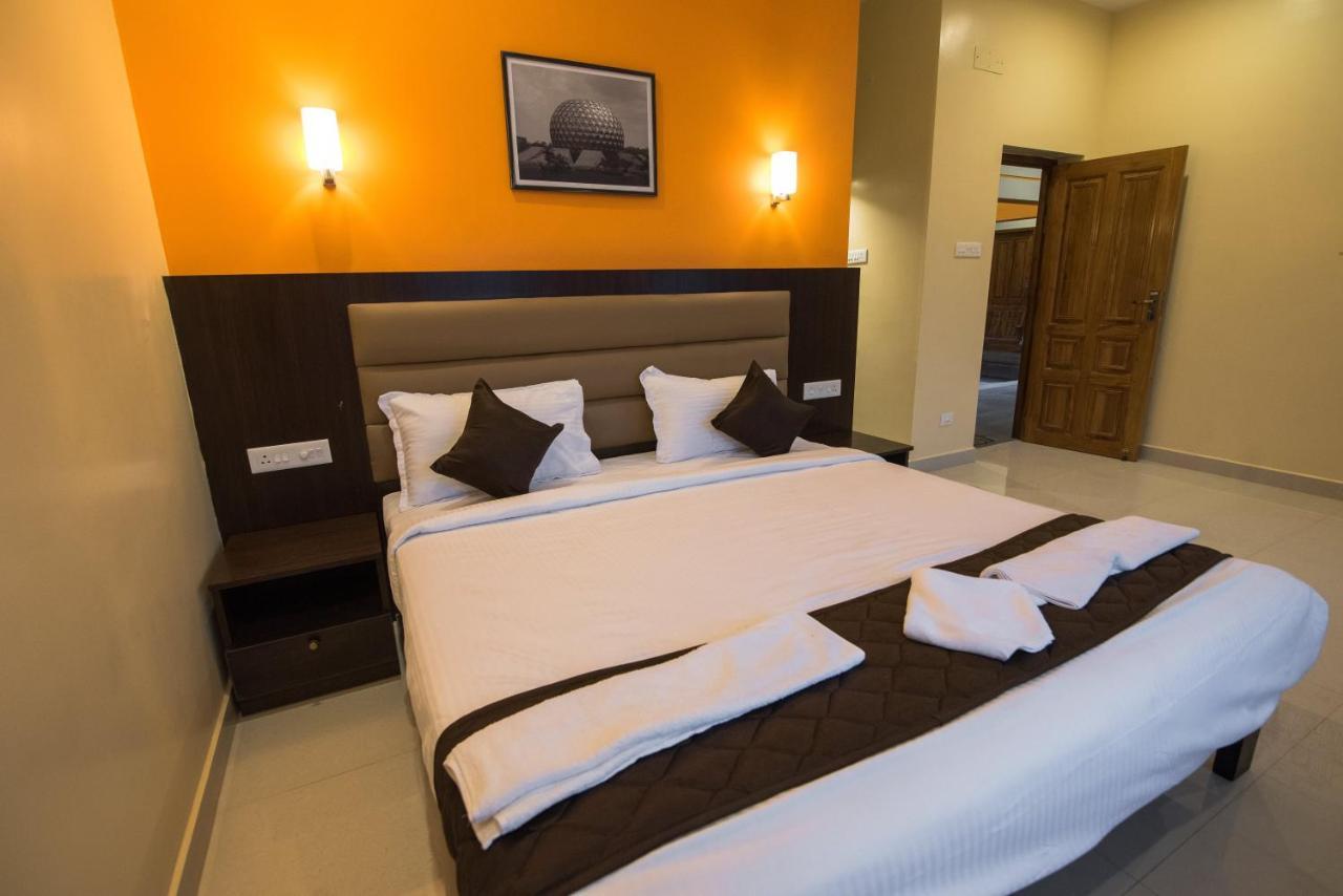 Saffron Vilva Hotel Pondicherry Ngoại thất bức ảnh