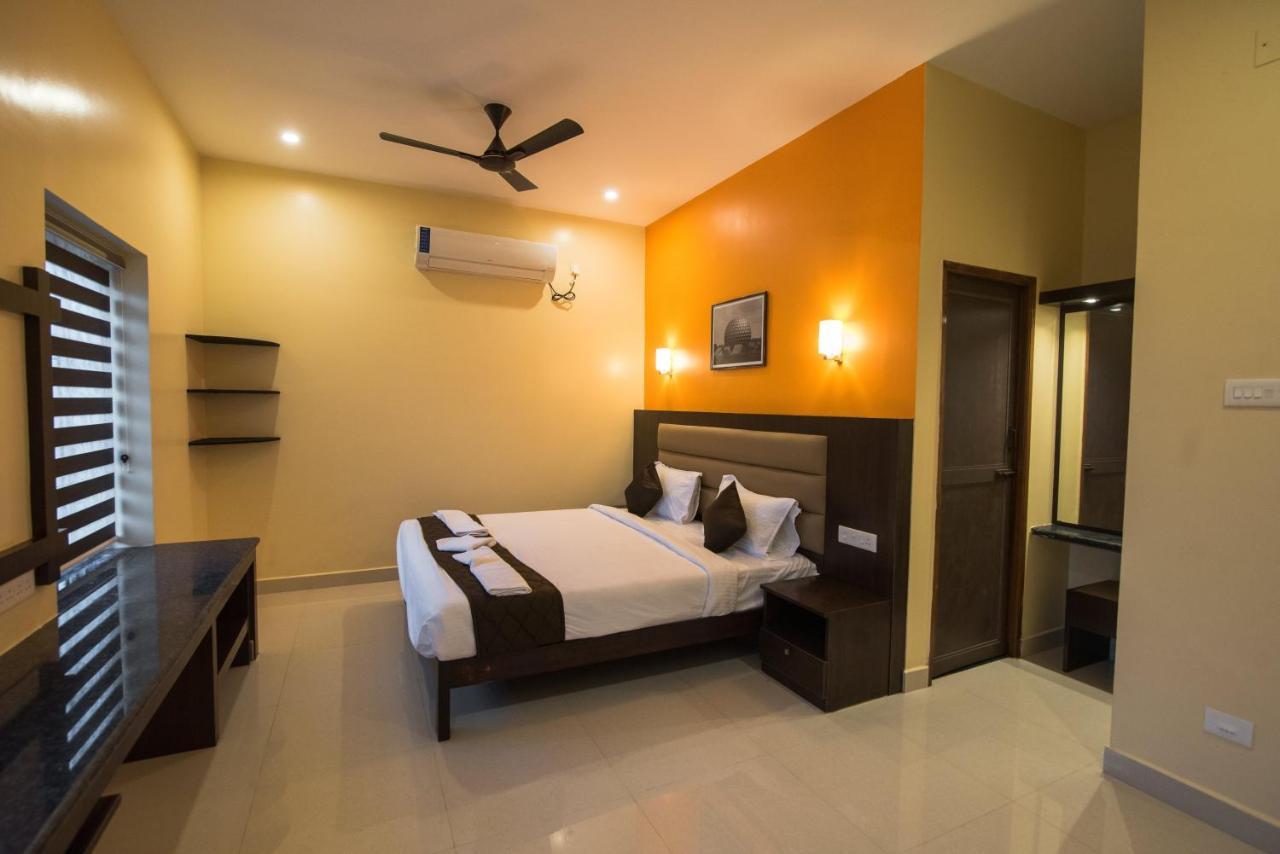 Saffron Vilva Hotel Pondicherry Ngoại thất bức ảnh